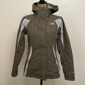 the north face hyvent triclimate jacket